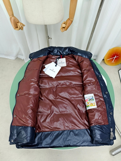 ハイクオリティダウンジャケット着用イメージ